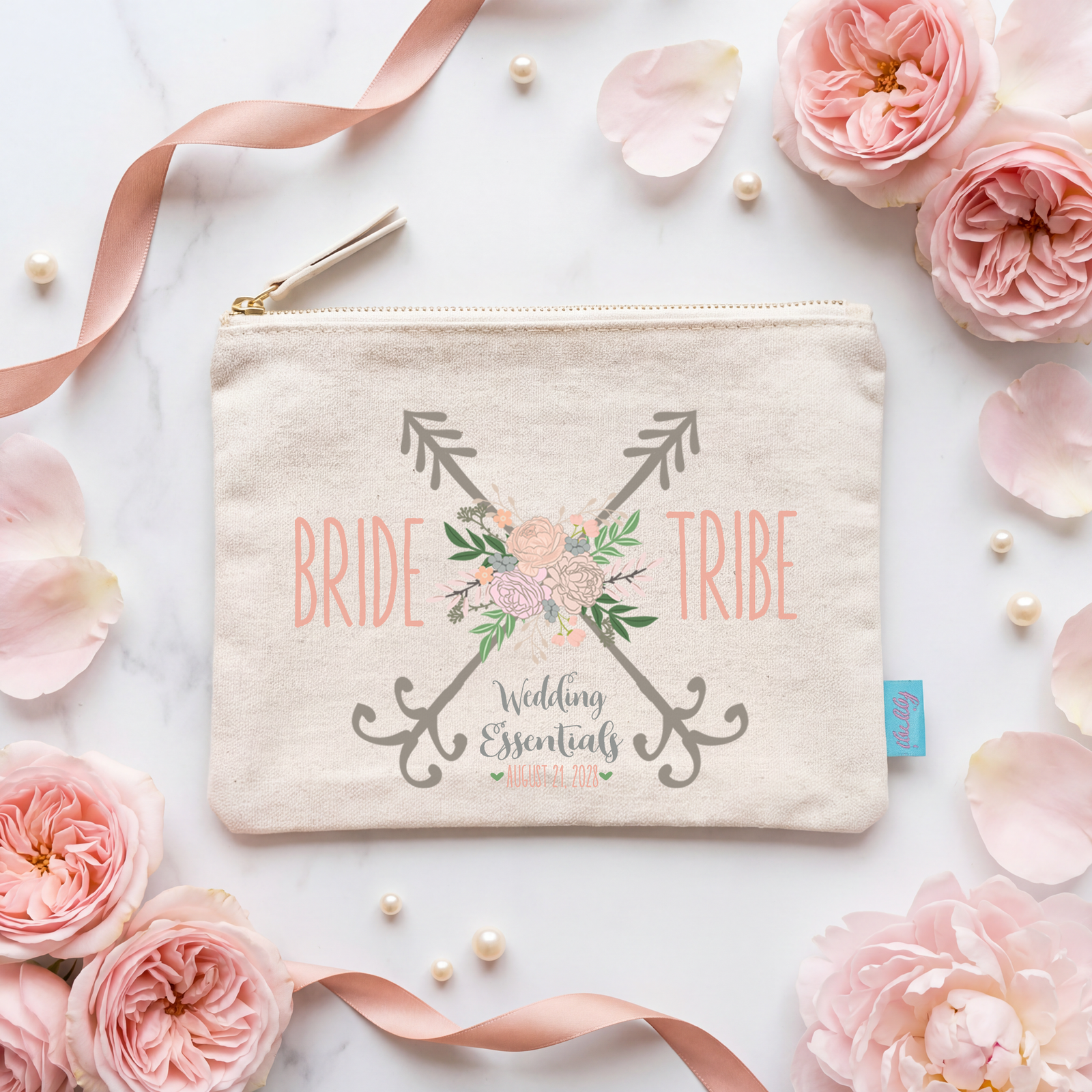 Personalized Canvas Makeup Bag for Brides by Ilu.Lily