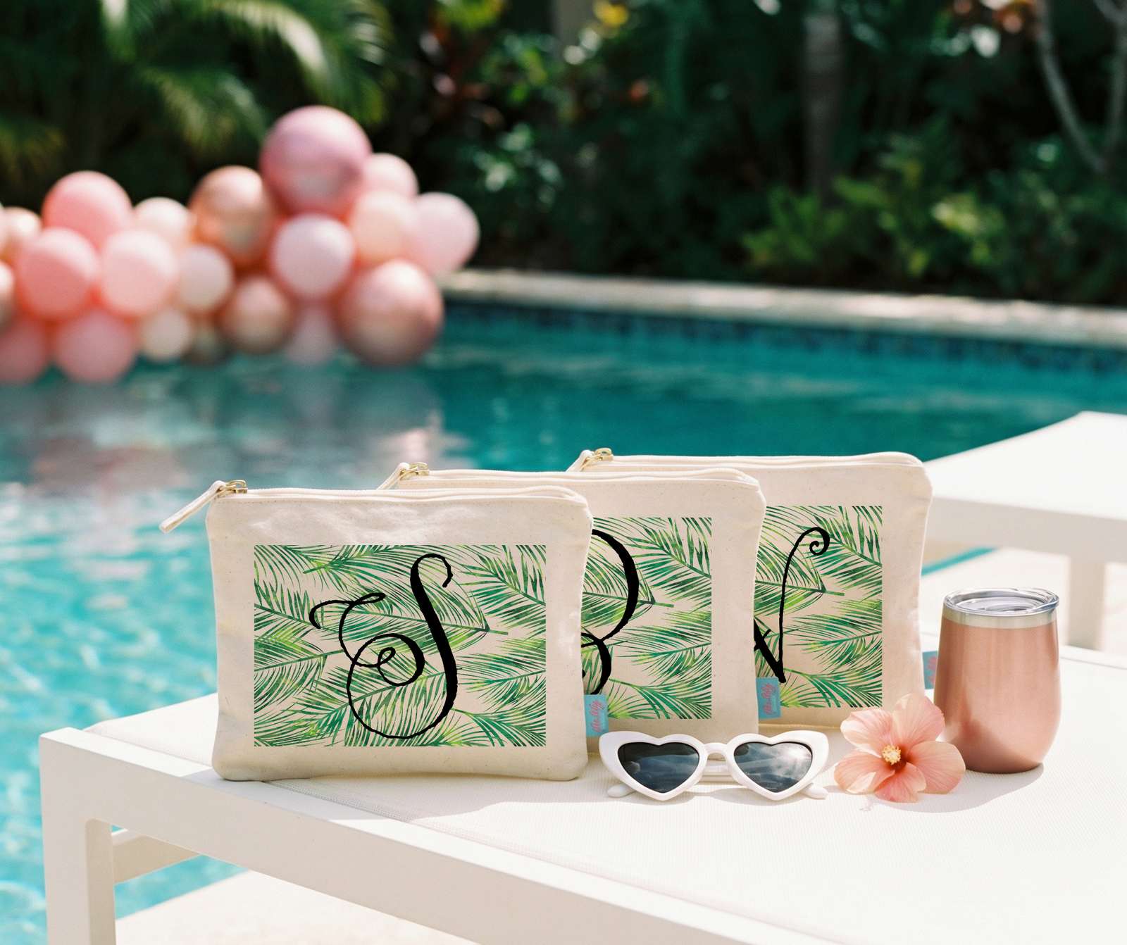 Personalized Canvas Makeup Bag for Brides by Ilu.Lily